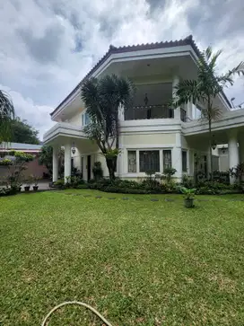 Dijual Rumah Mewah di Kebayoran Baru Jakarta Selatan
