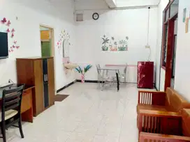 disewakan ruangan untuk foto studio dan ruang tik tok live surabaya