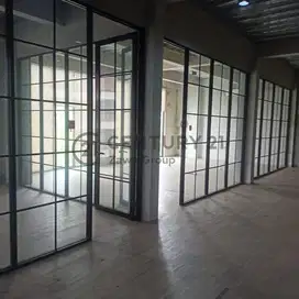 Disewakan Ruko Gandeng 3 Dekat Roxy Mas Jakarta Barat