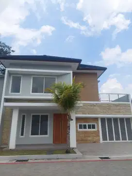 rumah mewah di dekat kampus uii jakal