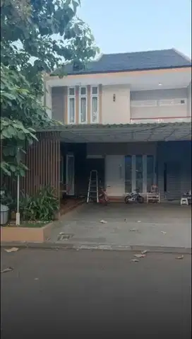 Di jual rumah baru 1 tahun di Legenda Wisata Cibubur