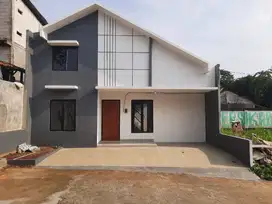 Dijual Rumah Model Scandinavian Dekat Stasiun Cibinong