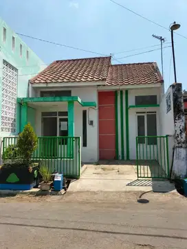 DIJUAL RUMAH 1 LANTAI POROS JALAN DI SINGOSARI MALANG