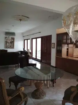 RUMAH SIAP HUNI 1.5 LANTAI PANGLIMA POLIM DEKAT GRAND WIJAYA