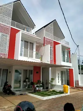 Rumah ready stok strategis dekat stasiun lrt dan tol