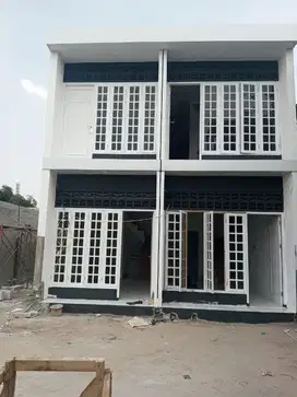 rumah siap huni akses mobil dekat ke tb simatupang dan  pgc cililitan