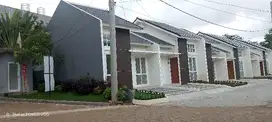 RUMAH MEZZANINE DI SETU STRATEGIS