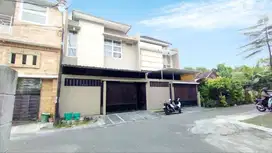 Rumah Cantik Semi Furnish di Jajar Solo Dekat RS JIH (TF)