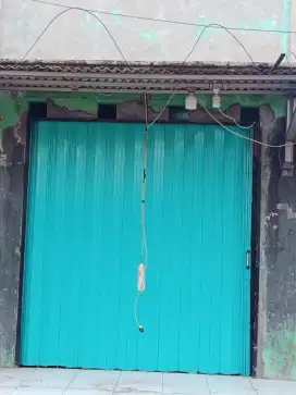 Di jual rolling dor pitu toko pintu besi pintu kios