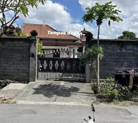 DIJUAL TANAH BONUS BANGUNAN LOKASI BULUH INDAH