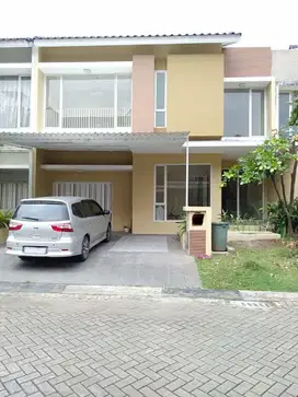 Rumah 4 Lantai Kebayoran Village Sektor7 Bintaro Jaya Tangerang Banten