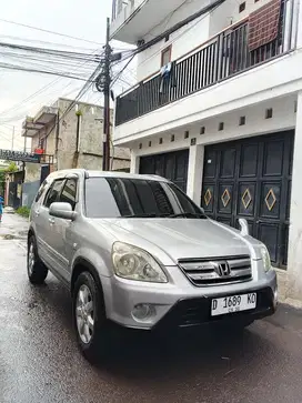 Honda crv 2005 A/T 2,0 mulus siap pake