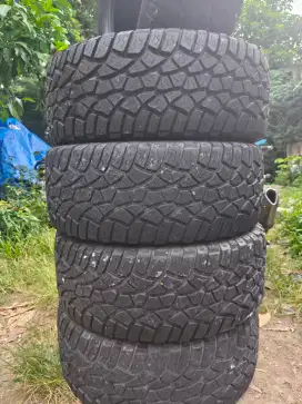 Cooper 275 55 R20