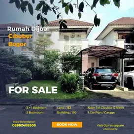 Rumah di Legenda Wisata Cibubur