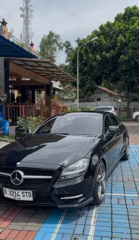 BU TERMURAH Mercedes Benz Mercy CLS350 Coupe AMG 2011 Full Ori CLS 350