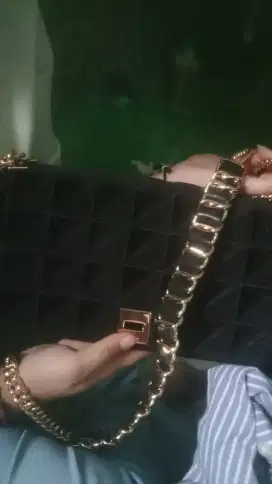 tas pedro hitam