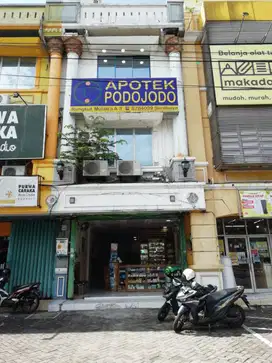 Dibutuhkan TTK dan Staff Administrasi