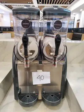 SLUSH ICE (GRANITA) MACHINE