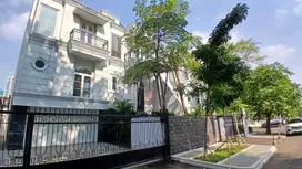 Dijual Rumah Brand New Modern House Brawijaya Area Kebayoran Baru