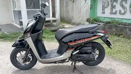 58@: DP:1,600 RBU F KOTA GENIO125 CBS HITAM ON