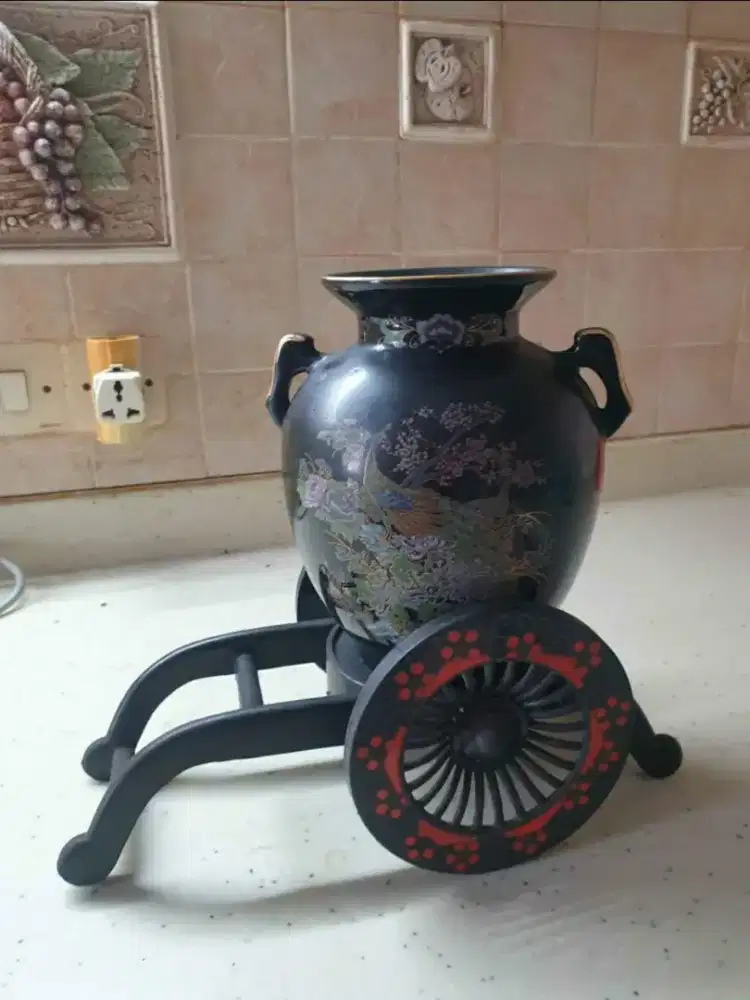 Guci keramik China kuno