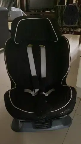 Preloved Carseat
