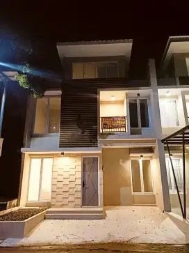 JUAL CEPAT BAGUS BANGET RUMAH BARU ACCOLA PARK SERPONG HARGA MIRING!