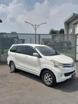 TOYOTA AVANZA G MATIC 2013