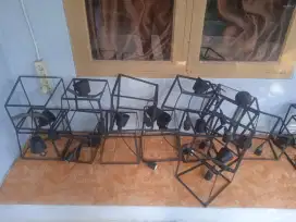 Lampu gantung .