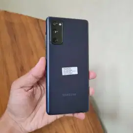 Samsung S20 FE 8/256gb Resmi