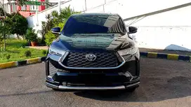 Toyota Zenix V 2.0 Hybrid Modelista AT Panoramic Hitam 2023 Like New