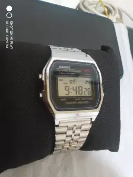 Casio digital retro style