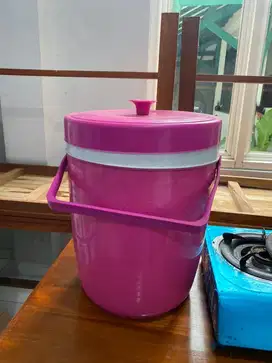 Termos Es Batu atau Termos Nasi