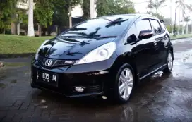 Jazz RS 2012 AT km 150rb DP 20jt