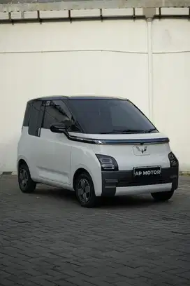Wuling Air EV Long Range 2024 White