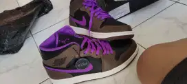 Air Jordan 1 Mid Purple Mocha