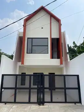 Dijual Rumah 2 Lantai di Komplek Graha Padma, Krukut, Depok Jawa Barat