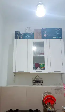 Lemari gantung / Kitchen set