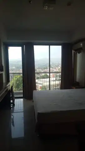 Beverly Dago apartemen