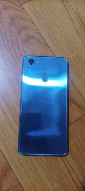 Oppo f7 4/64 blue