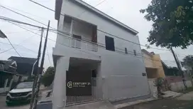 Rumah di Kota Harapan Indah Bekasi Dekat Stasiun & Mall