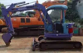 Dijual Excavator Komatsu model PC50UU-2