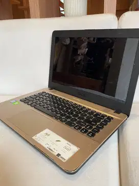 ASUS X44IU 1 TERA
