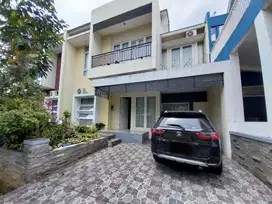 Dijual segera Rumah di Pakuan  Hills Tajur posisi asri dan terawat