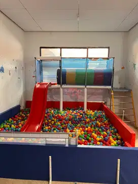 playground set ada berbagai macam