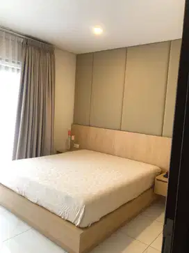 Dijual Rumah di Kota Baru Parahyangan Modern Furnished