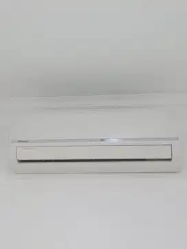Di jual Ac DAIKIN 3/4 PK