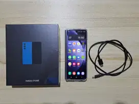 Samsung Galaxy Z Fold 5. 12/512 SCare+ August 2025