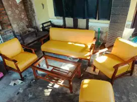 SERVICE/REPARASI SOFA,SOFABED,MEJA KURSI KANTOR,JOK MOTOR MOBIL,FURNIT