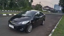 Mazda 2 2010 Bensin